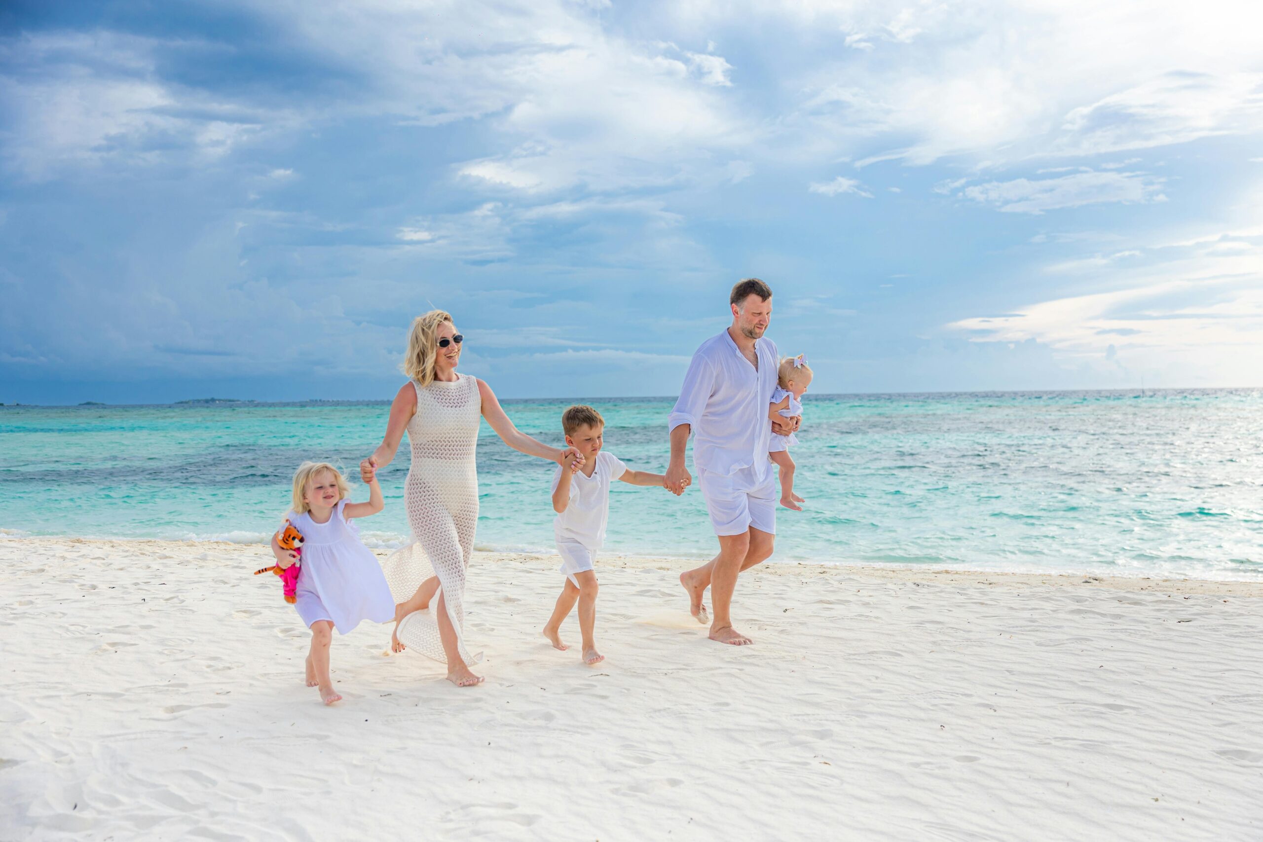 Family Maldives all inclusive beach holiday with children